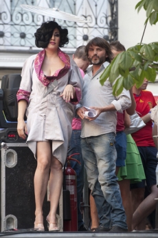 Proclamation. The singer and actress La Terremoto de Alcorcon with the actor Fernando Tejero