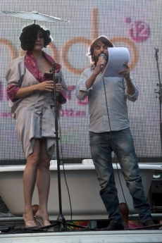 Proclamation. The singer and actress La Terremoto de Alcorcon with the actor Fernando Tejero